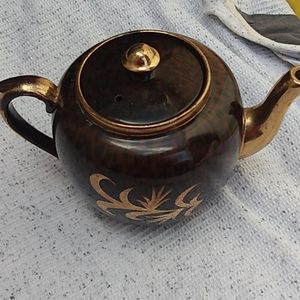 Vintage Gibson's Tea Pot